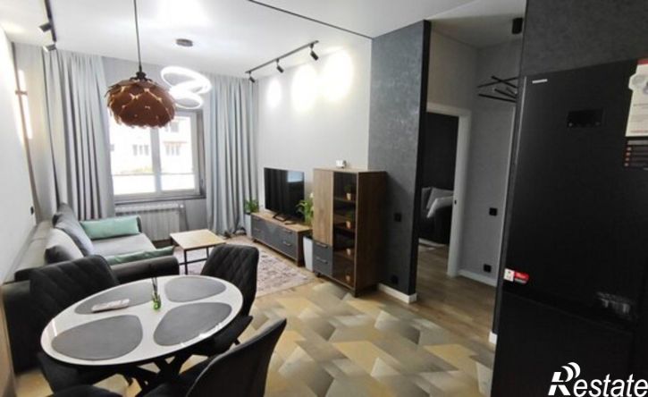 1-комн квартира пр-кт Строителей, 40,  д. 40