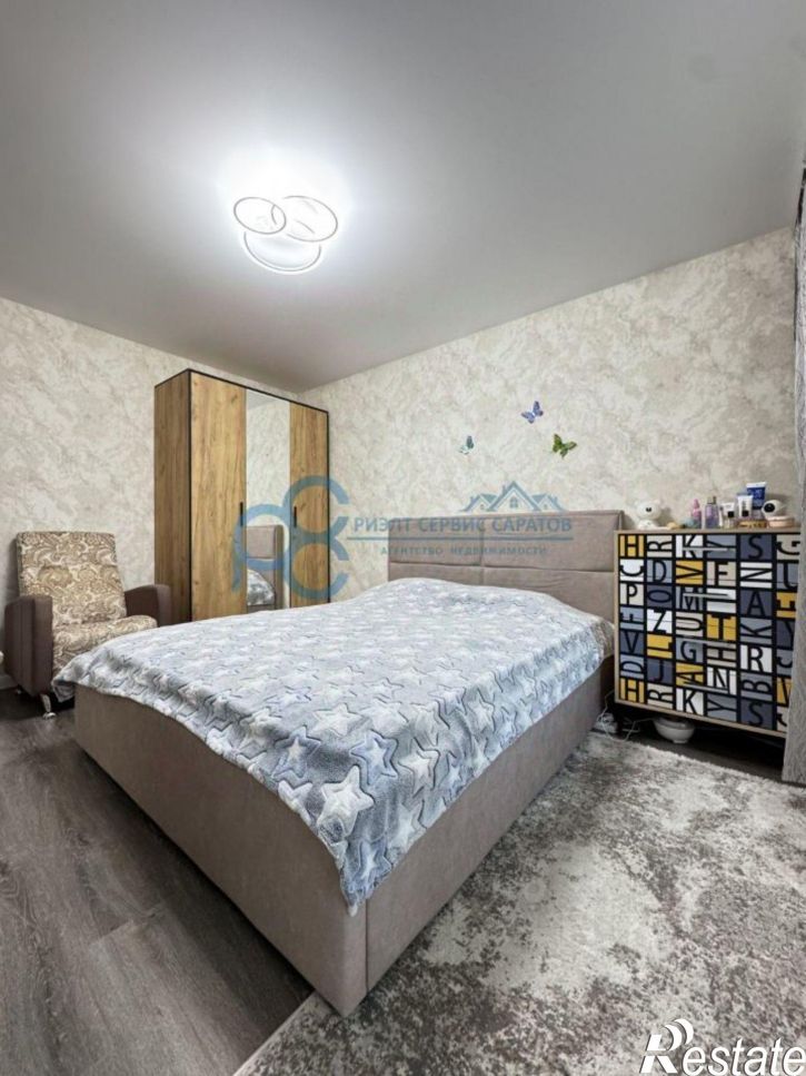 2-комн квартира Саловская улица, 10,  д. 10