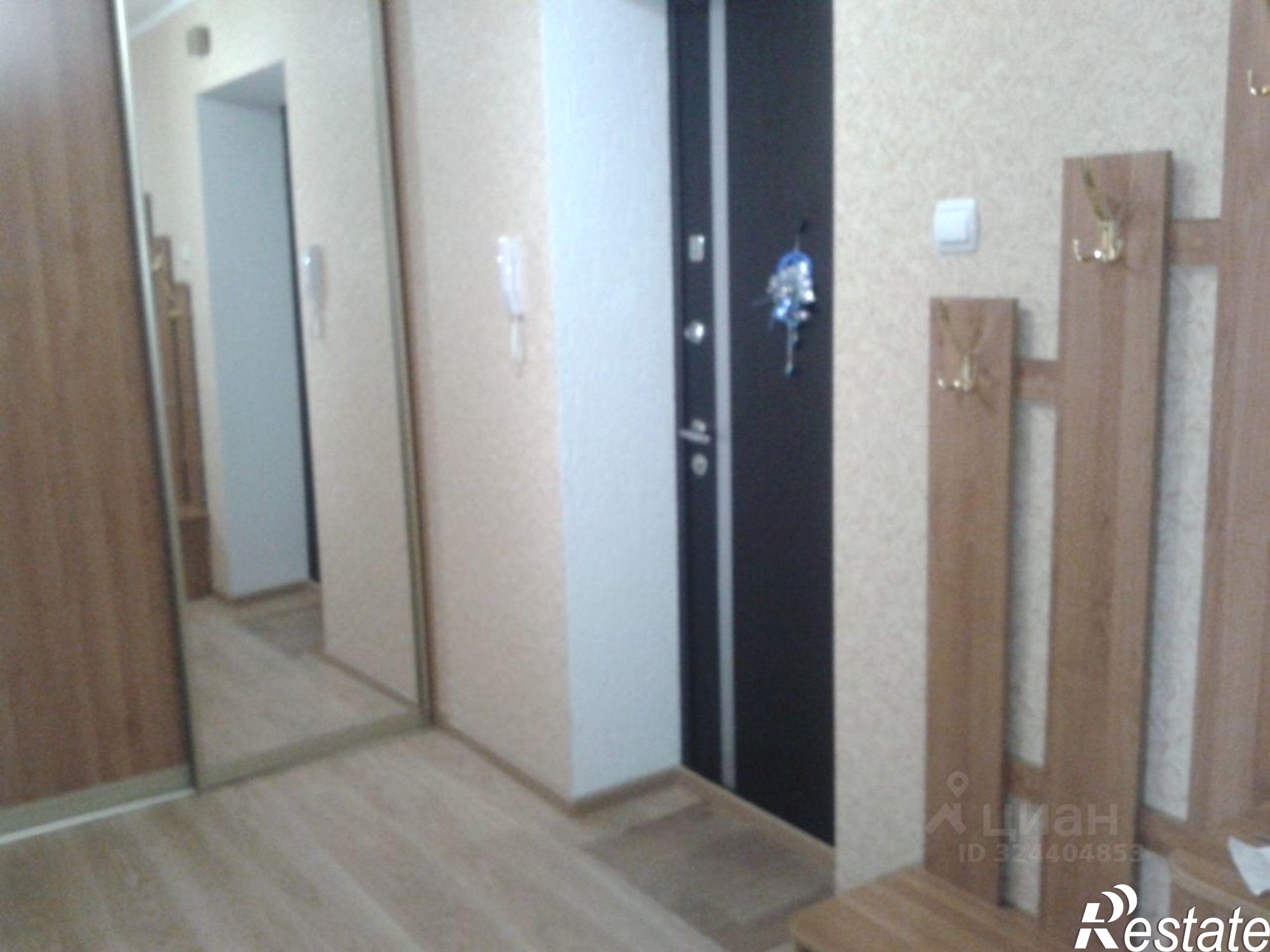 Сдать квартиру за 28 000 рублей на ул им Зарубина В.С., 124/130