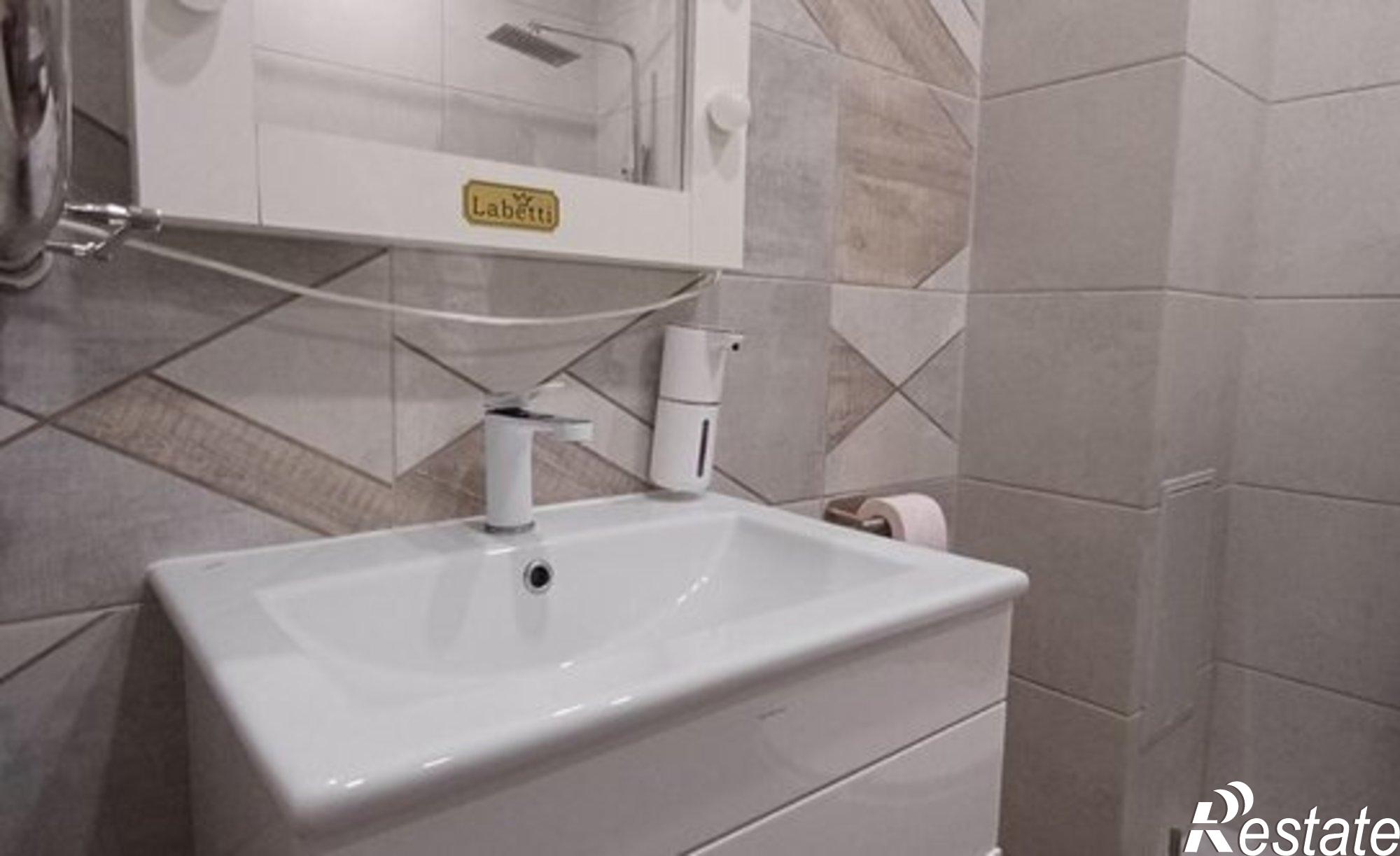 Купить квартиру за 5 600 000 рублей на улица Михаила Булгакова, 6