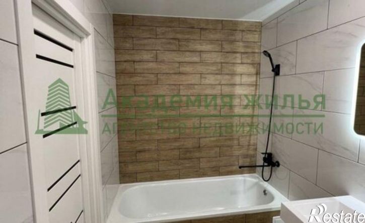 2-комн квартира Артиллерийская улица, 26,  д. 26