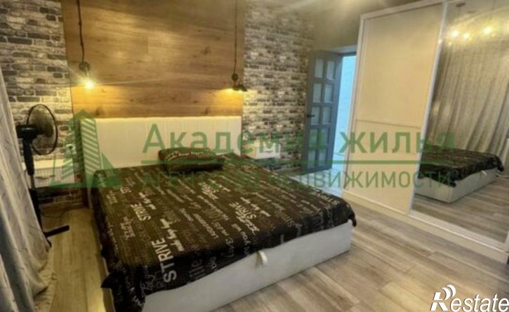 2-комн квартира ул им Ломоносова М.В., 3,  д. 3