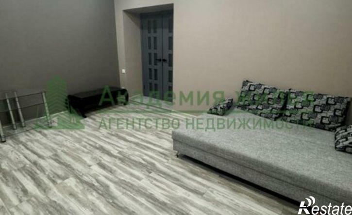 2-комн квартира ул им Ломоносова М.В., 3,  д. 3