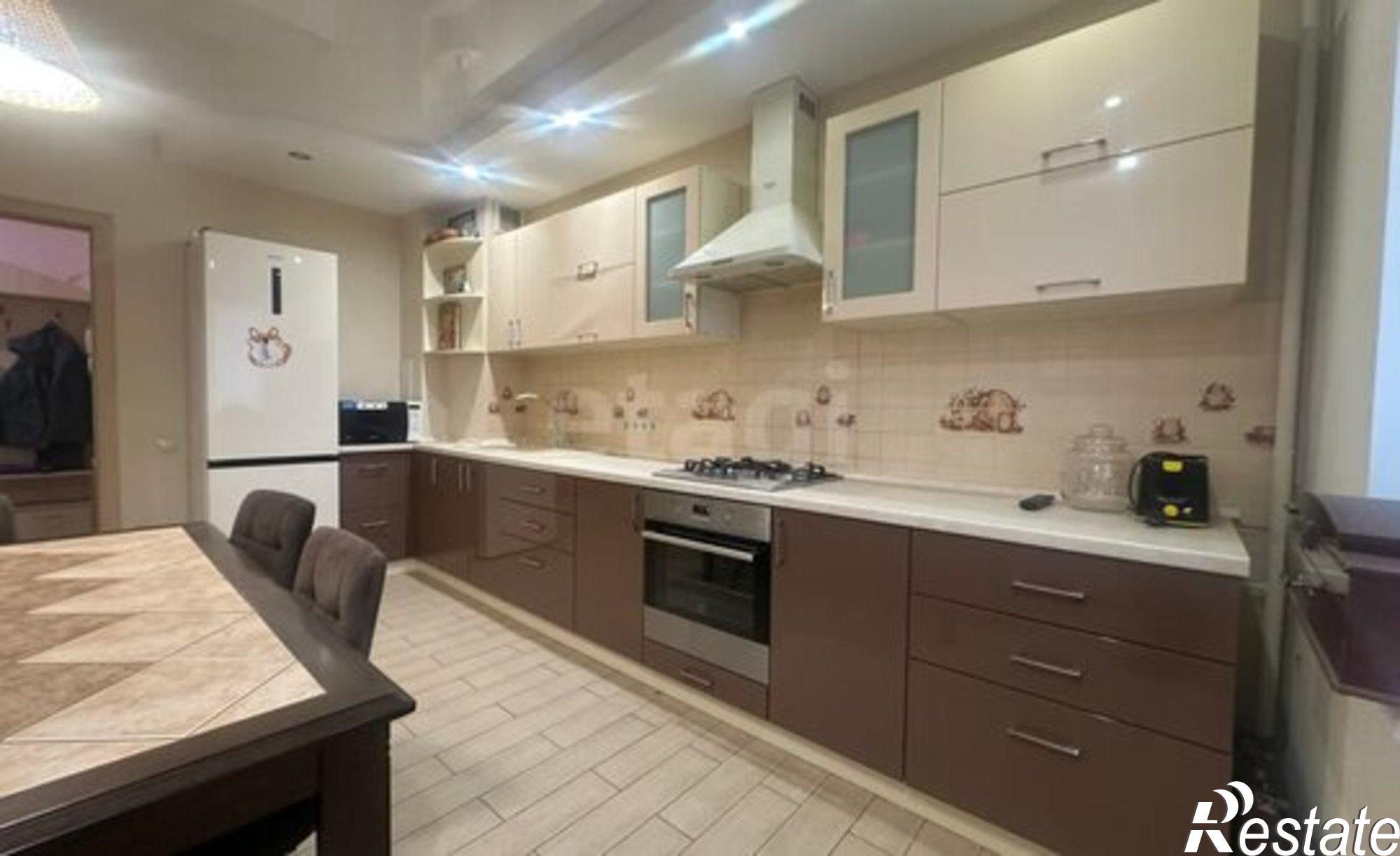 Купить квартиру за 7 999 000 рублей на Радужная улица, 18