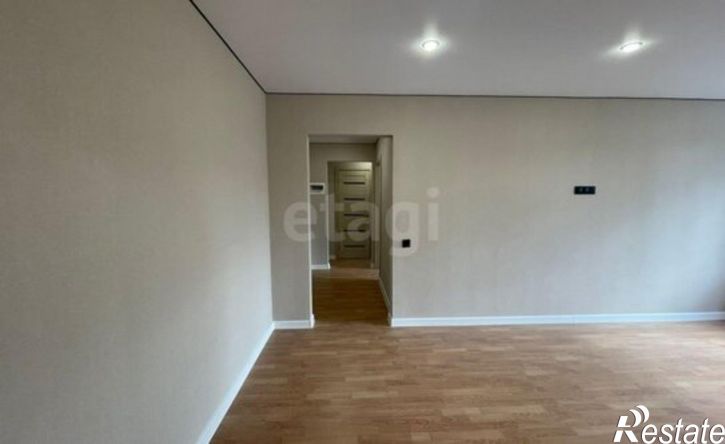 3-комн квартира улица Благодарова, 1,  д. 1