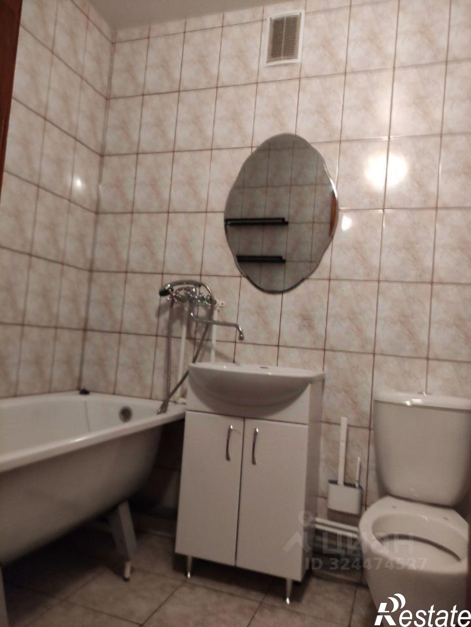 Сдать квартиру за 25 000 рублей на улица Суворова, 15