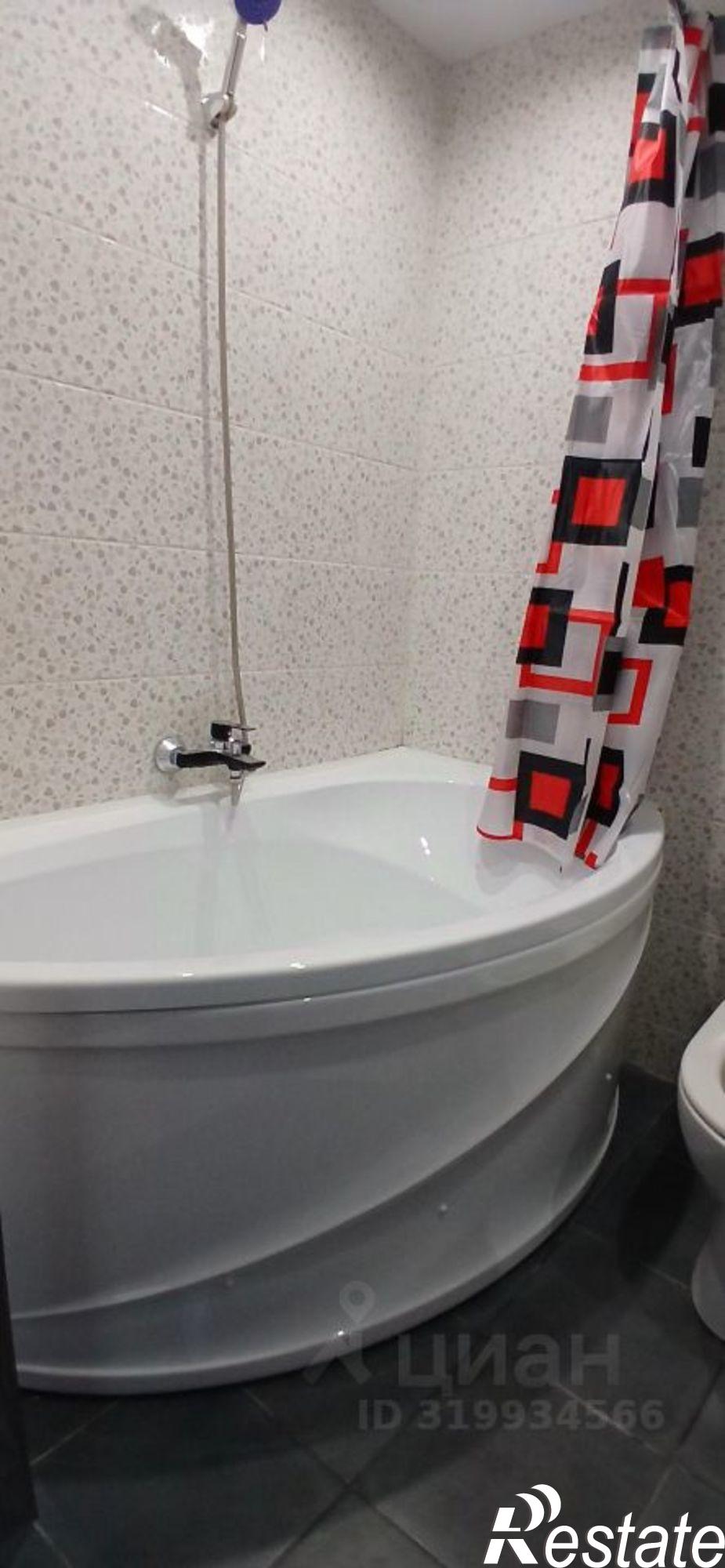 Сдать квартиру за 24 000 рублей на ул им Николая Чихарева, 10В