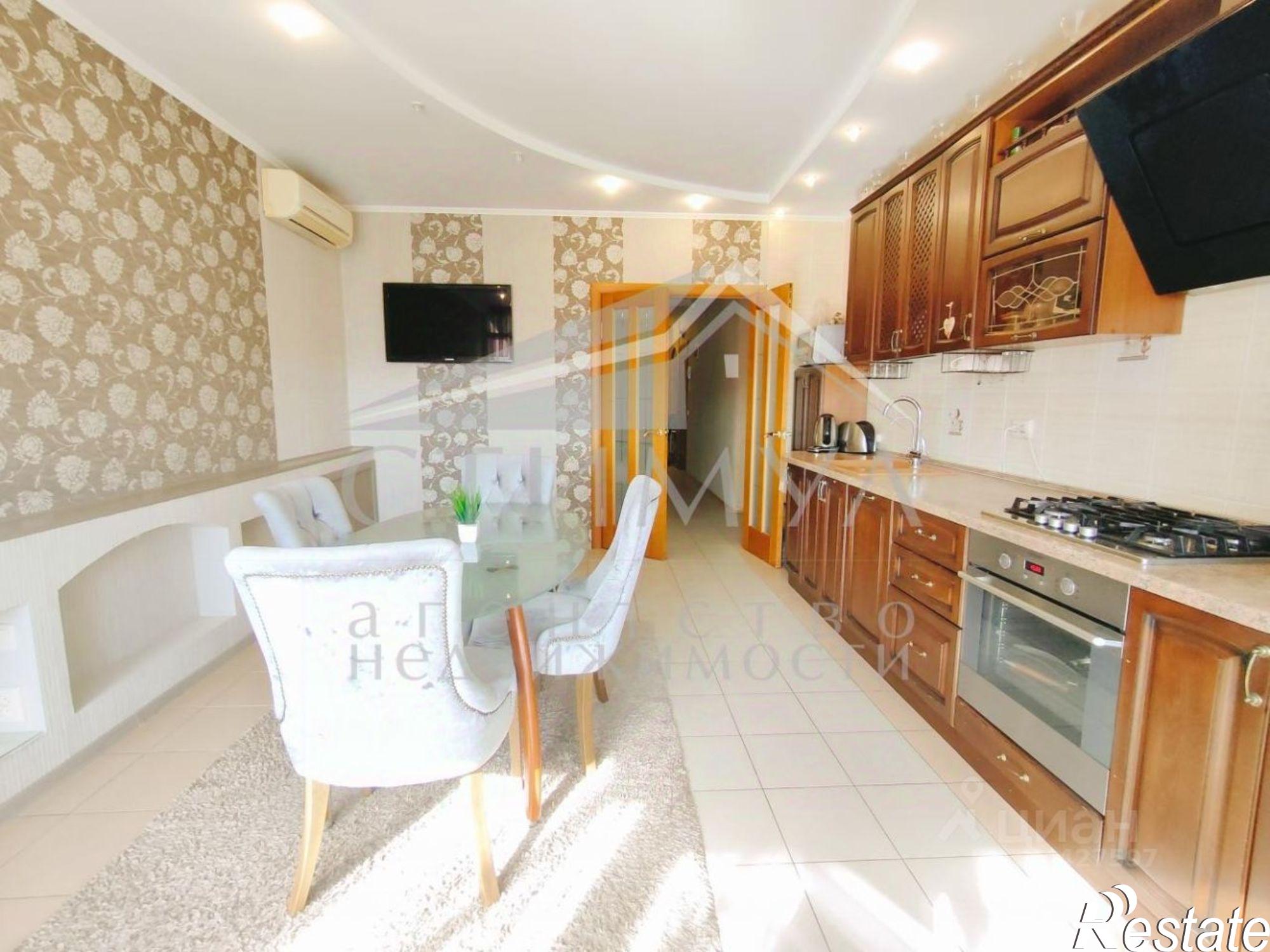 Купить квартиру за 33 000 000 рублей на Провиантская улица, 26/28