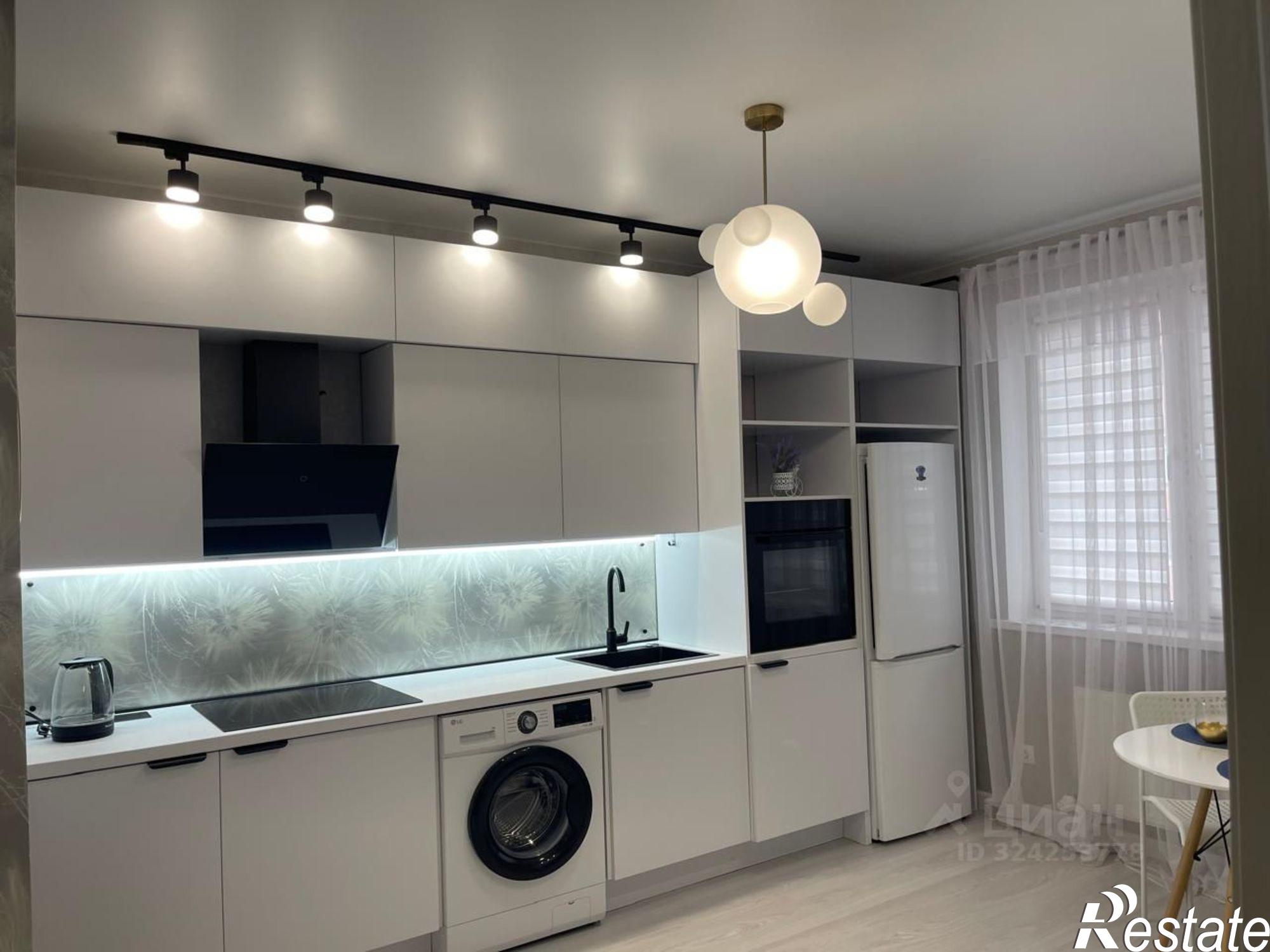 Купить квартиру за 6 200 000 рублей на пр-кт Героев Отечества, 4А