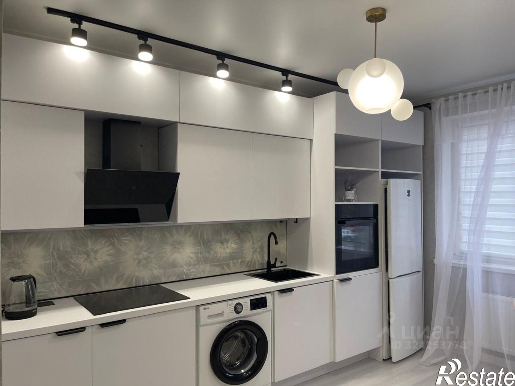 Купить квартиру за 6 200 000 рублей на пр-кт Героев Отечества, 4А