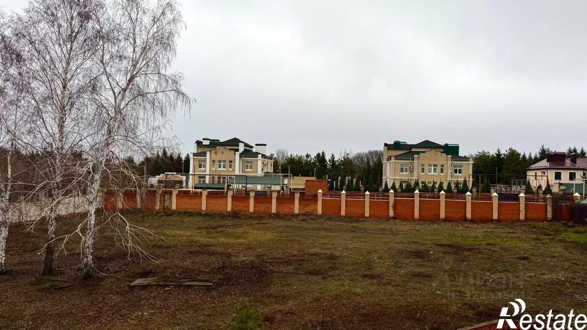 Купить землю, земельный участок за 11 000 000 рублей на ул Цветочная, 10