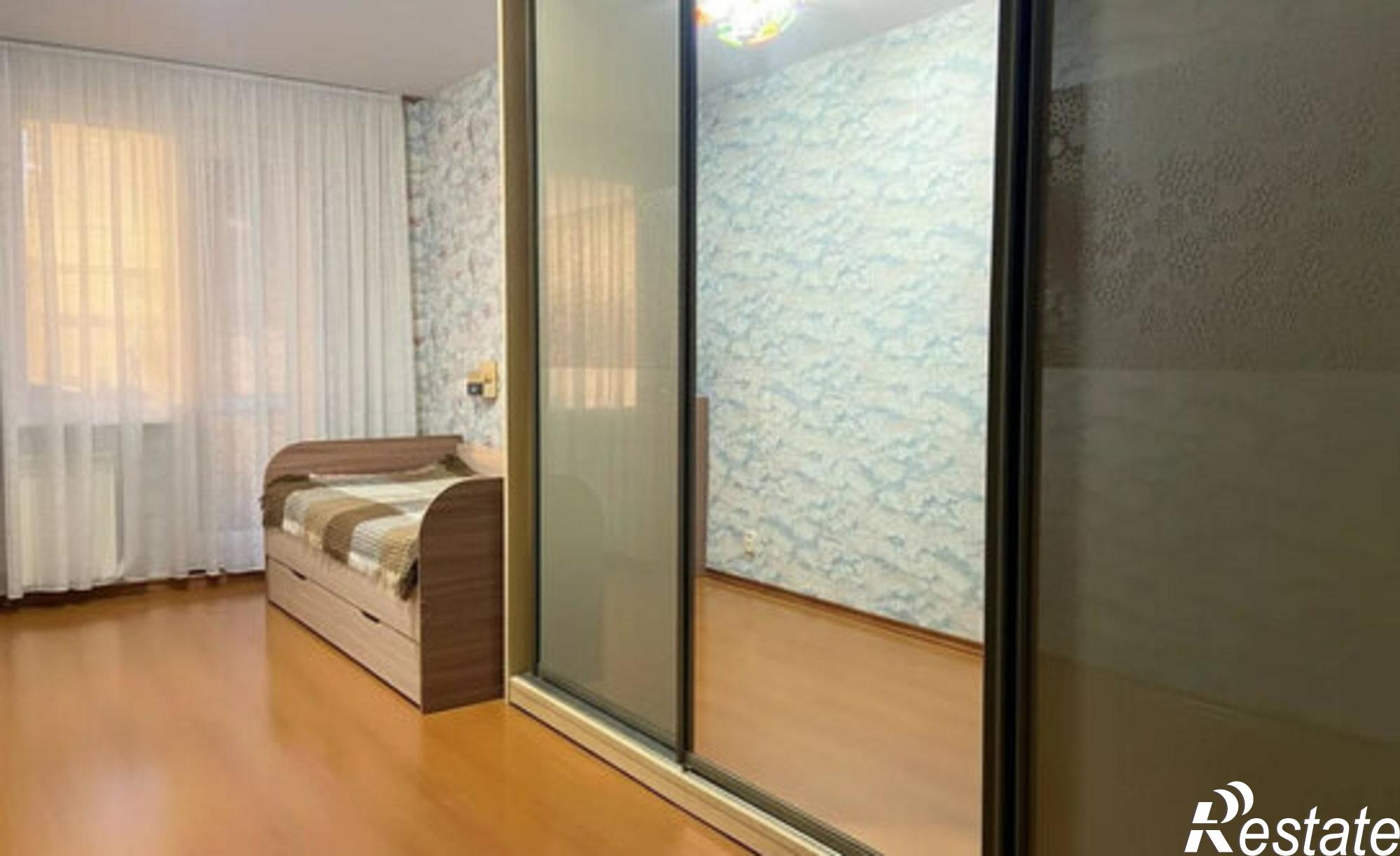 Купить квартиру за 5 750 000 рублей на пр-кт им 50 лет Октября, 17