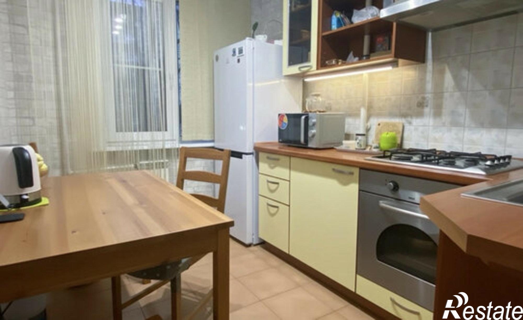 Купить квартиру за 5 750 000 рублей на пр-кт им 50 лет Октября, 17