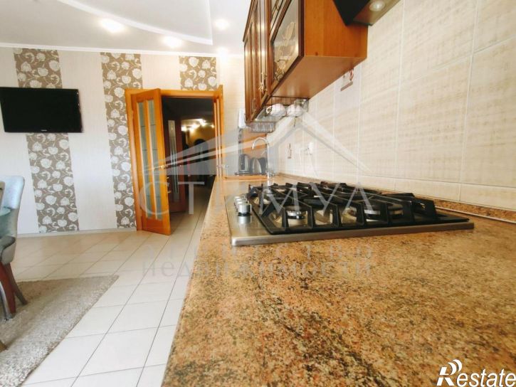 3-комн квартира Провиантская улица, 26/28,  д. 26/28