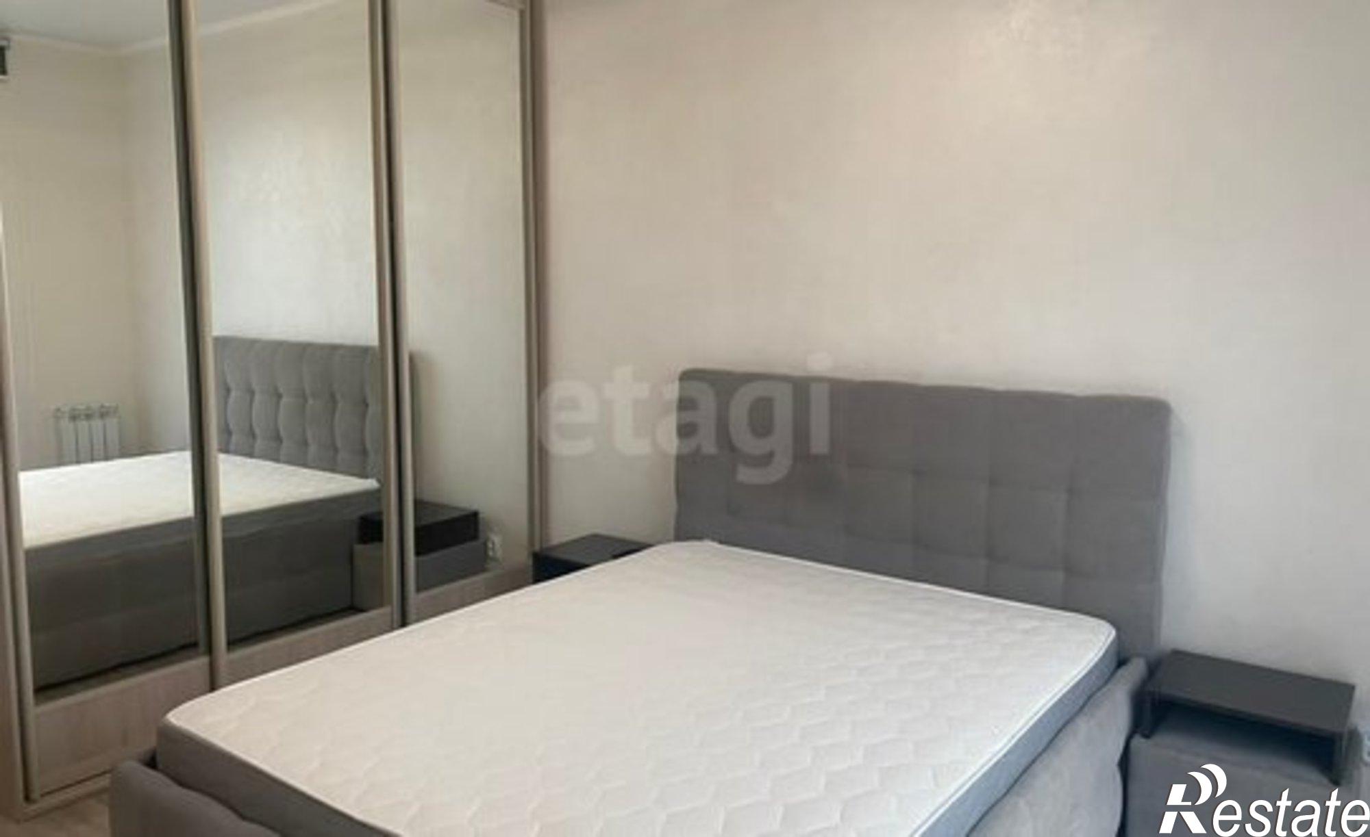 Купить квартиру за 10 900 000 рублей на Славянская пл, 2