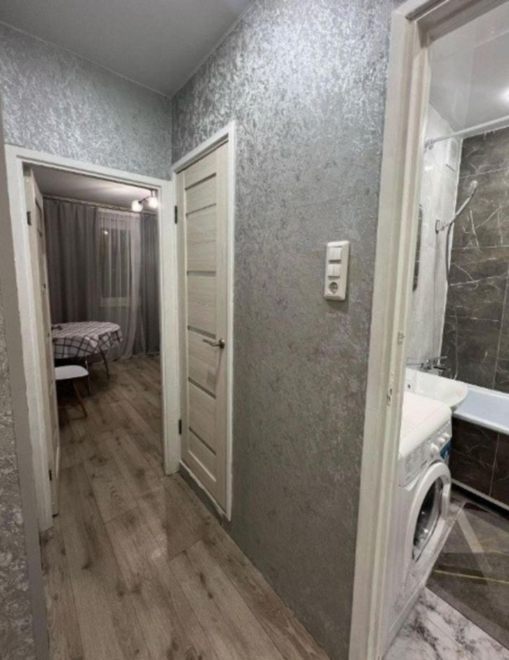 1-комн квартира Челюскинцев улица, 68