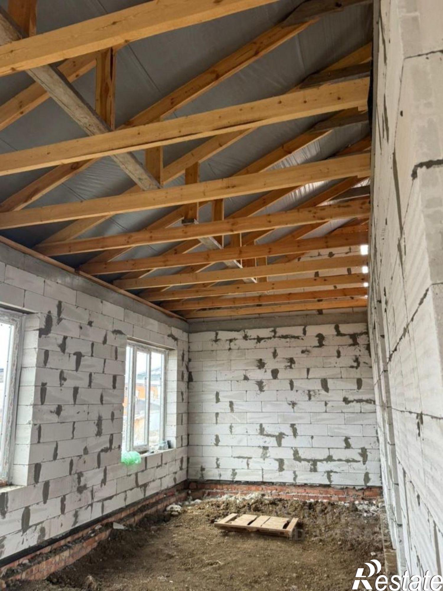 Купить дачу, дом, коттедж за 7 900 000 рублей на ул им Дунаевского, 73