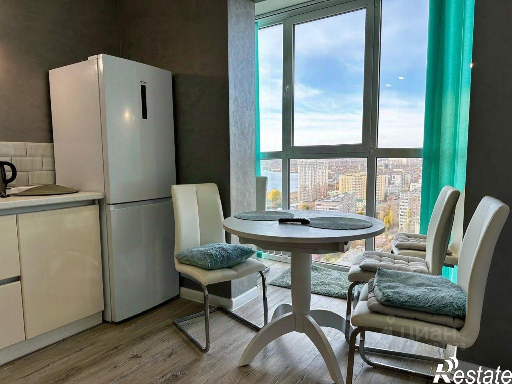 Сдать квартиру за 38 000 рублей на улица Чернышевского, 52Б