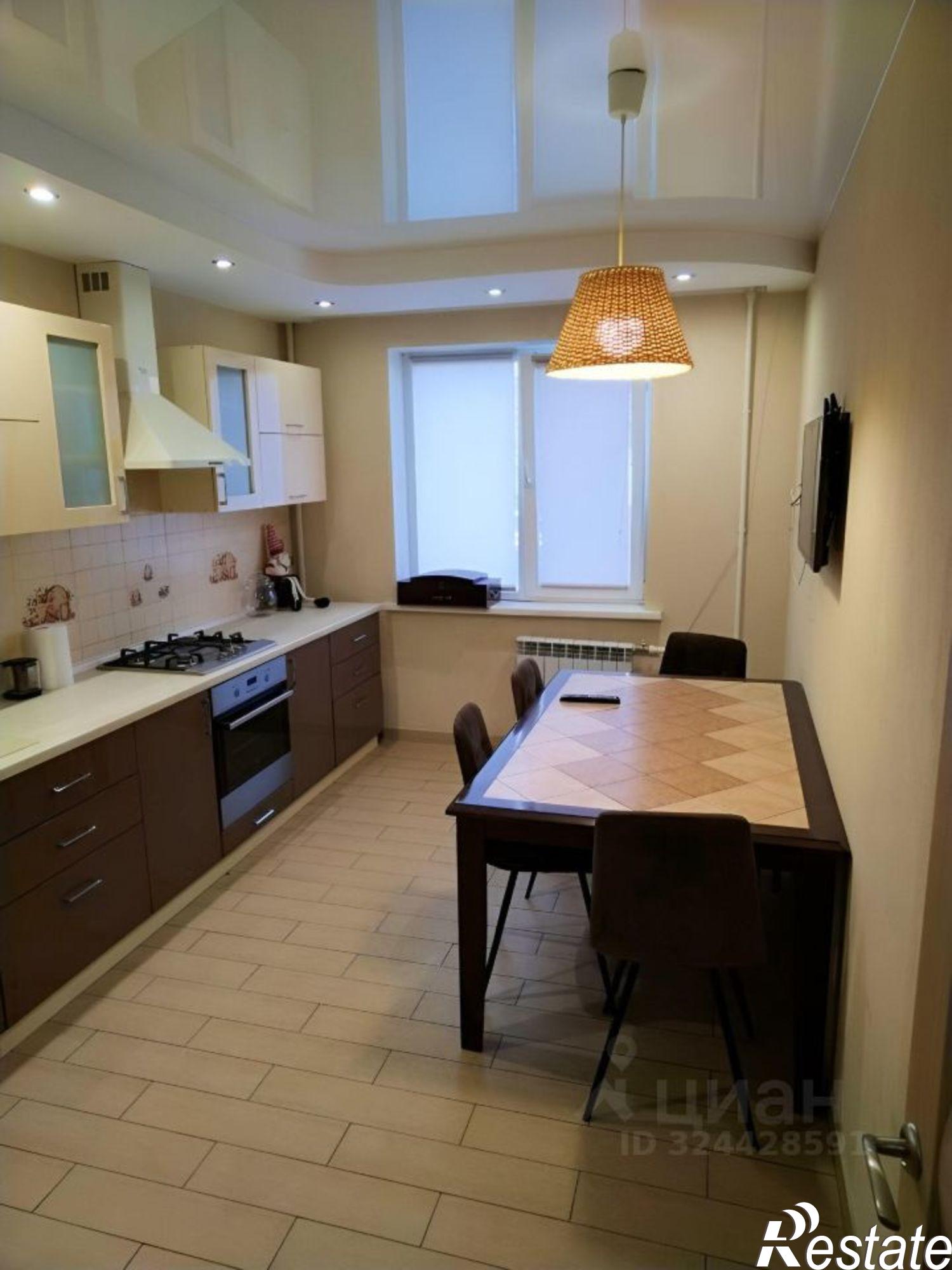 Купить квартиру за 8 200 000 рублей на Радужная улица, 18