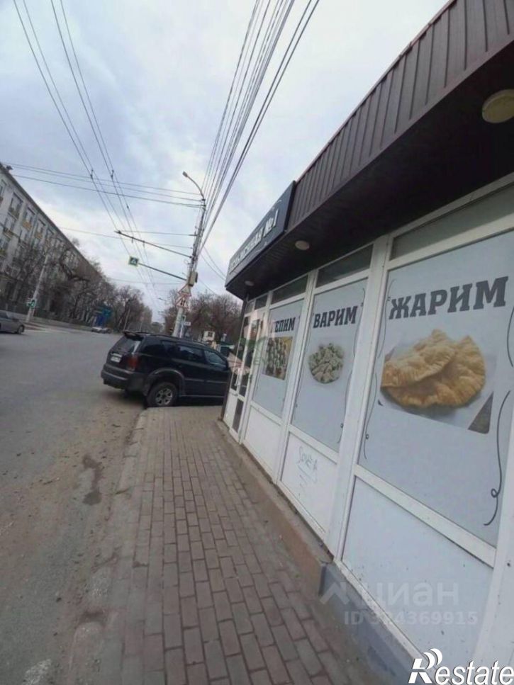 Торговое помещение улица имени Пугачёва Е.И., 178,  д. 178