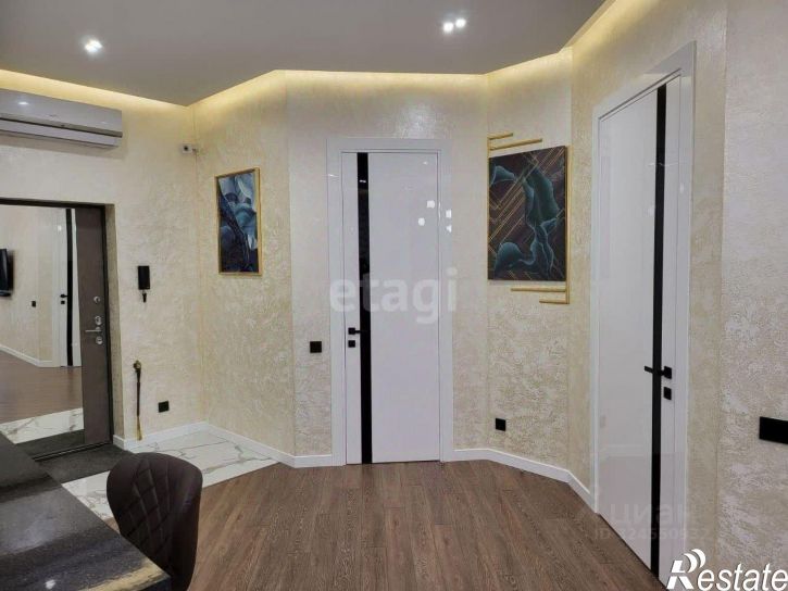 2-комн квартира Славянская пл, 2,  д. 2