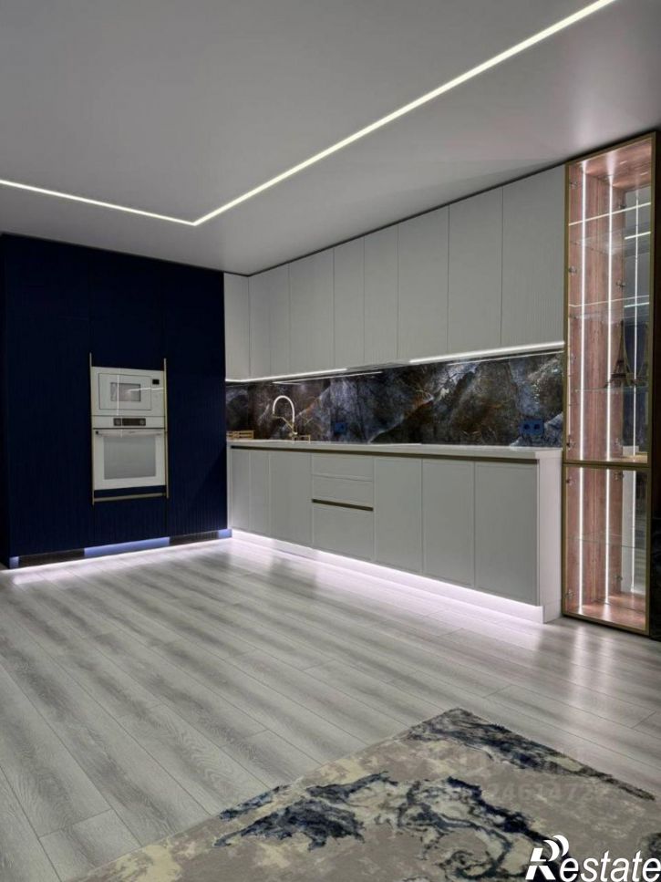 4-комн квартира улица Сакко и Ванцетти, 27/31,  д. 27/31