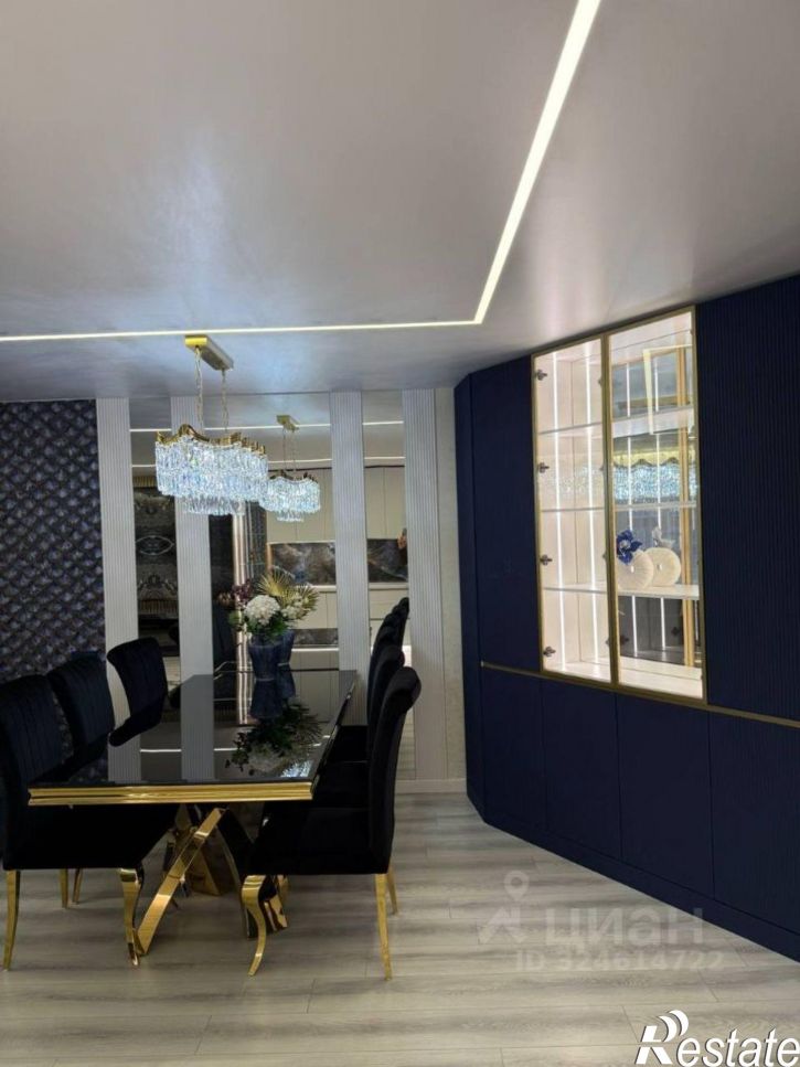 4-комн квартира улица Сакко и Ванцетти, 27/31,  д. 27/31