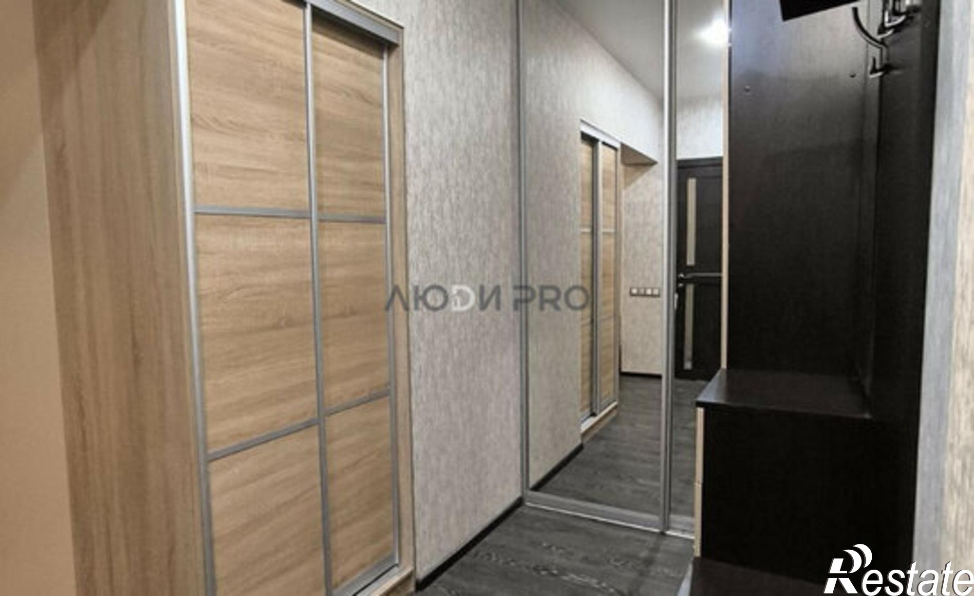 Купить квартиру за 5 900 000 рублей на ул им Менякина Ю.И., 12