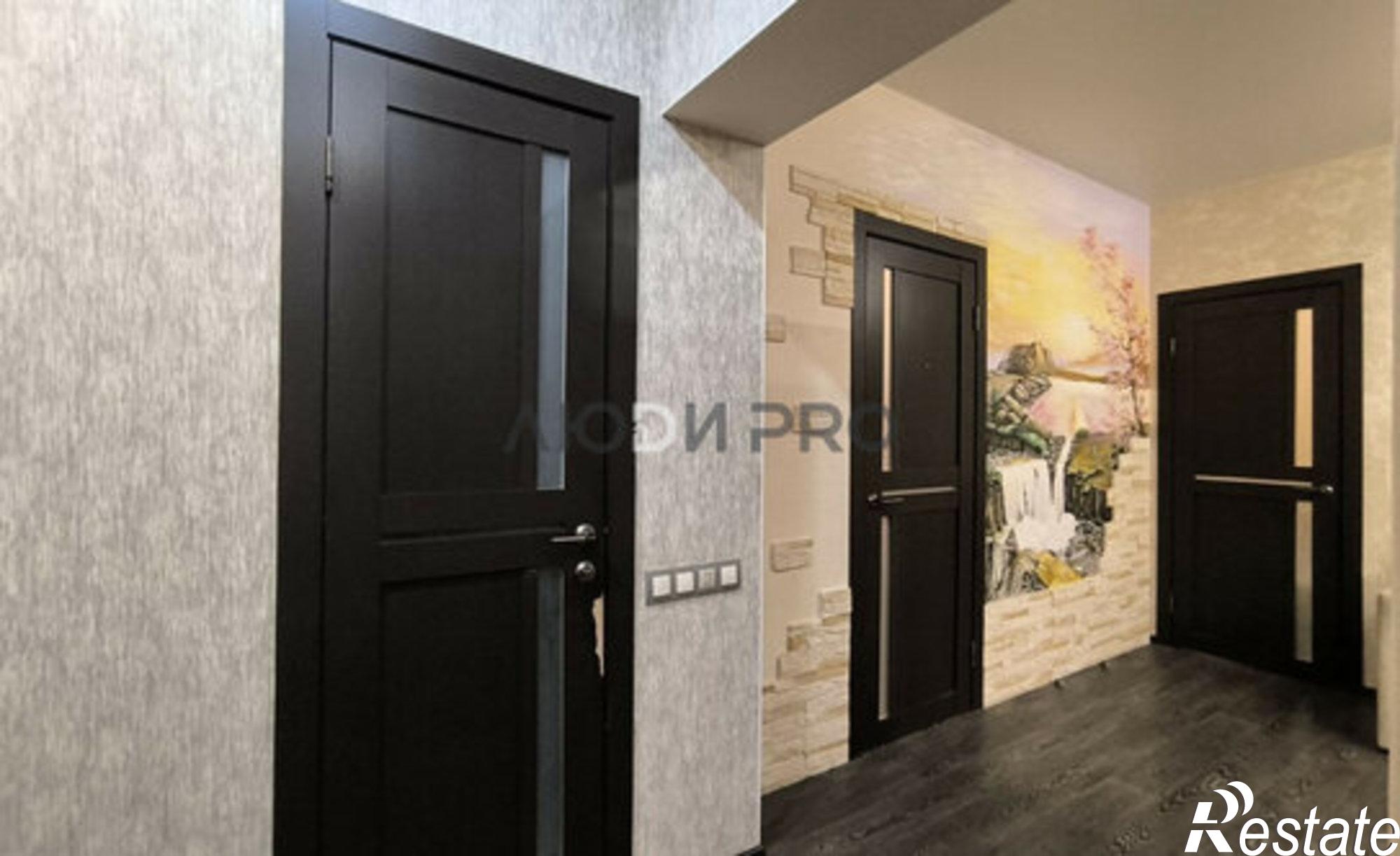 Купить квартиру за 5 900 000 рублей на ул им Менякина Ю.И., 12