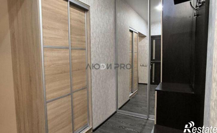 2-комн квартира ул им Менякина Ю.И., 12,  д. 12