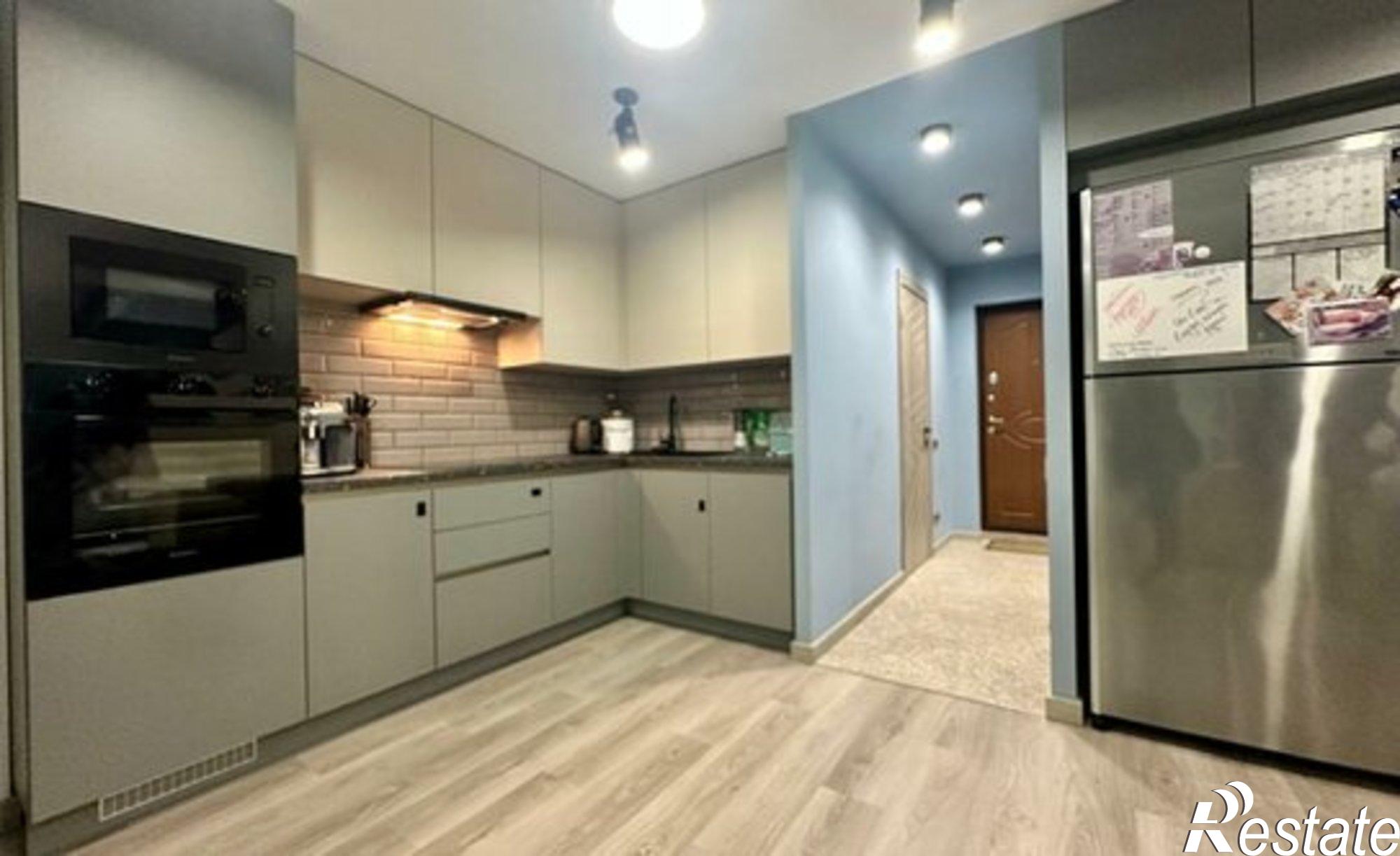 Купить квартиру за 6 100 000 рублей на Усть-Курдюмская улица, 4