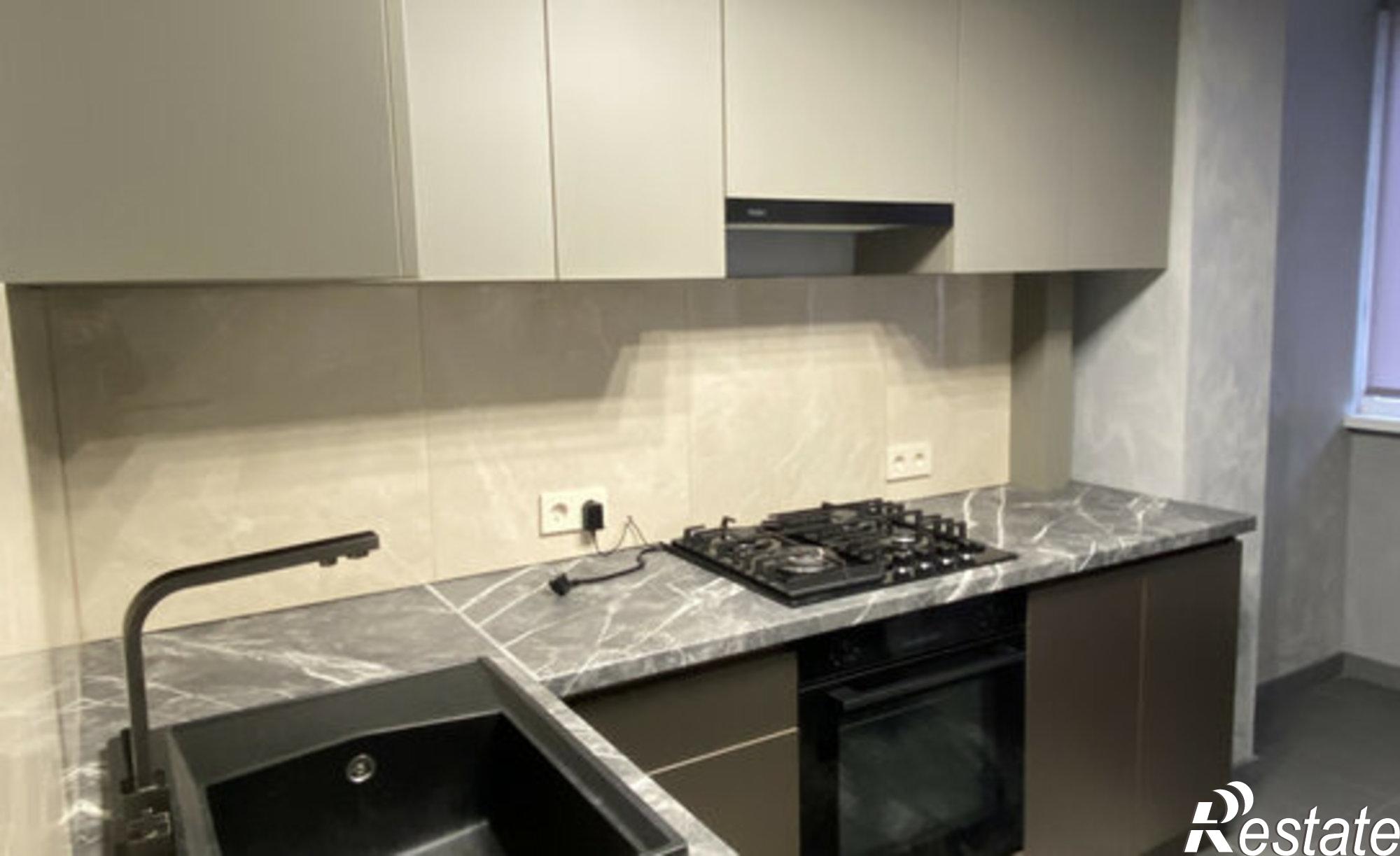 Купить квартиру за 4 600 000 рублей на улица Моисеева, 5