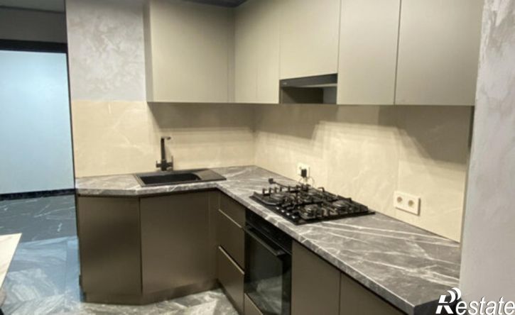 2-комн квартира улица Моисеева, 5,  д. 5