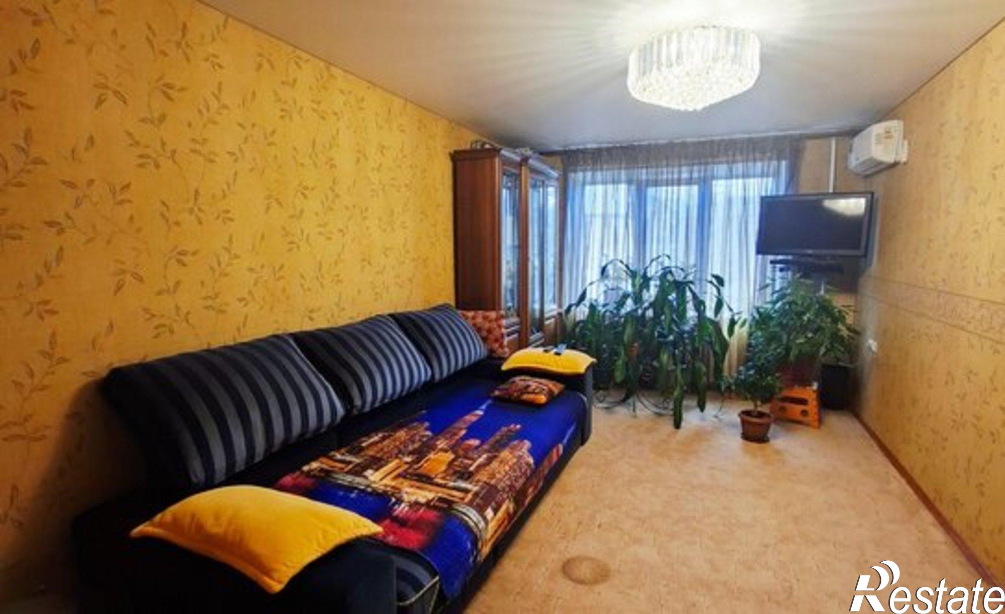 Купить квартиру за 6 000 000 рублей на ул им Пугачева Е.И., 85/93