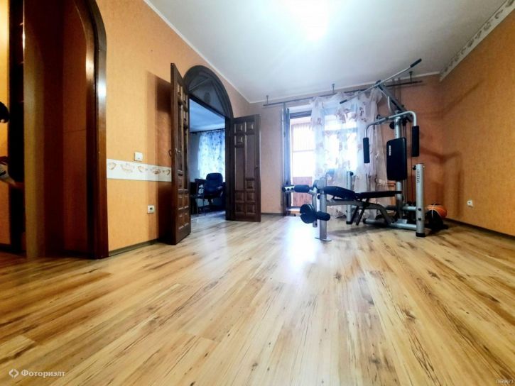 3-комн квартира Братьев Никитиных ул, 6