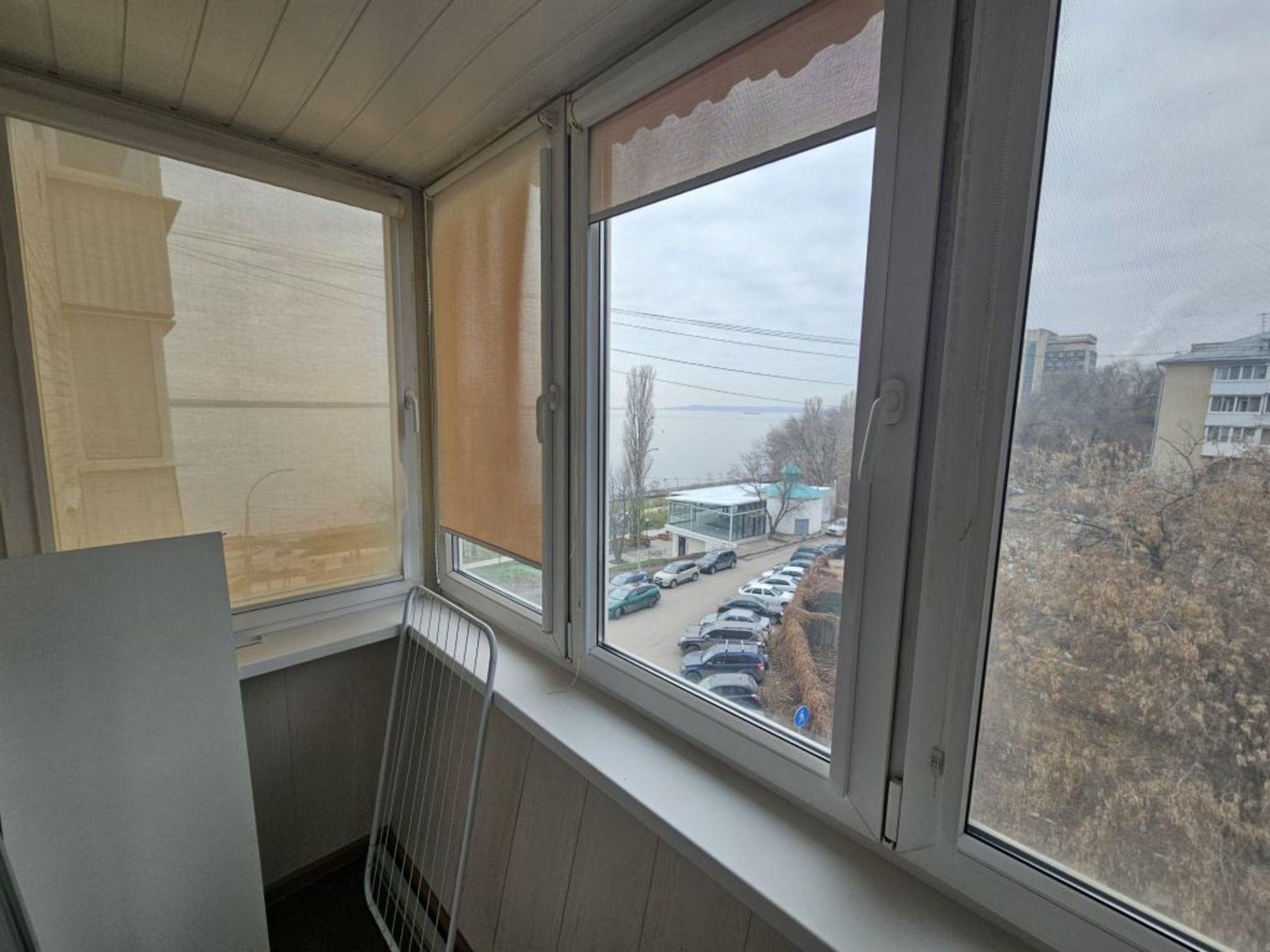 Сдать квартиру за 40 000 рублей на Космонавтов наб, 1