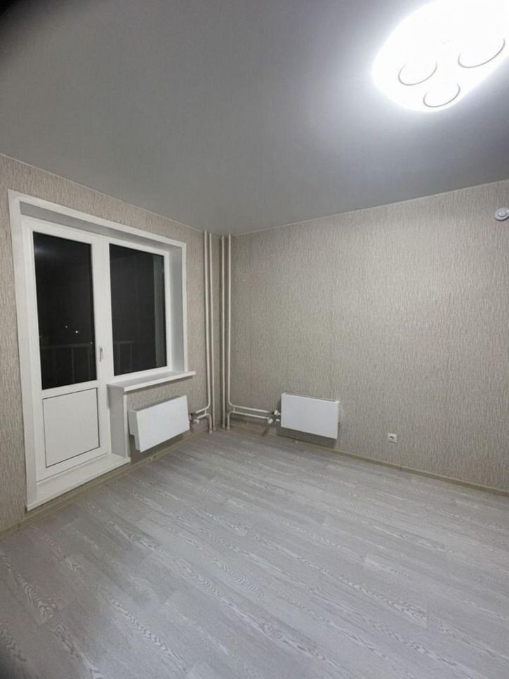1-комн квартира Брянская ул, 12