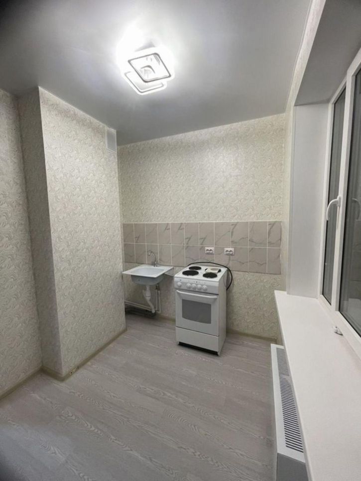 1-комн квартира Брянская ул, 12