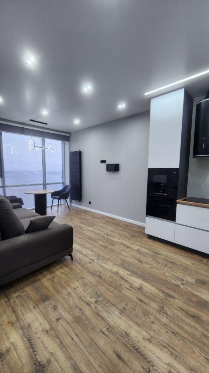 1-комн квартира Славянская пл, 2