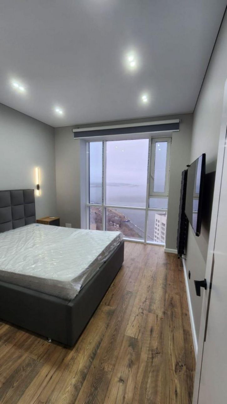 1-комн квартира Славянская пл, 2