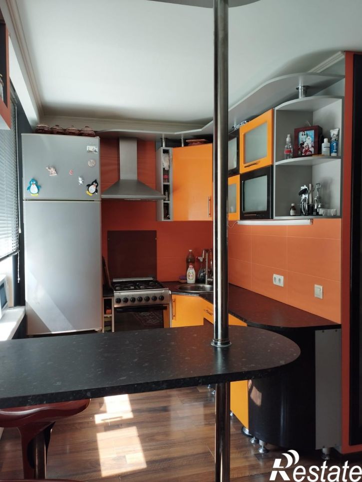 3-комн квартира Мира, 17