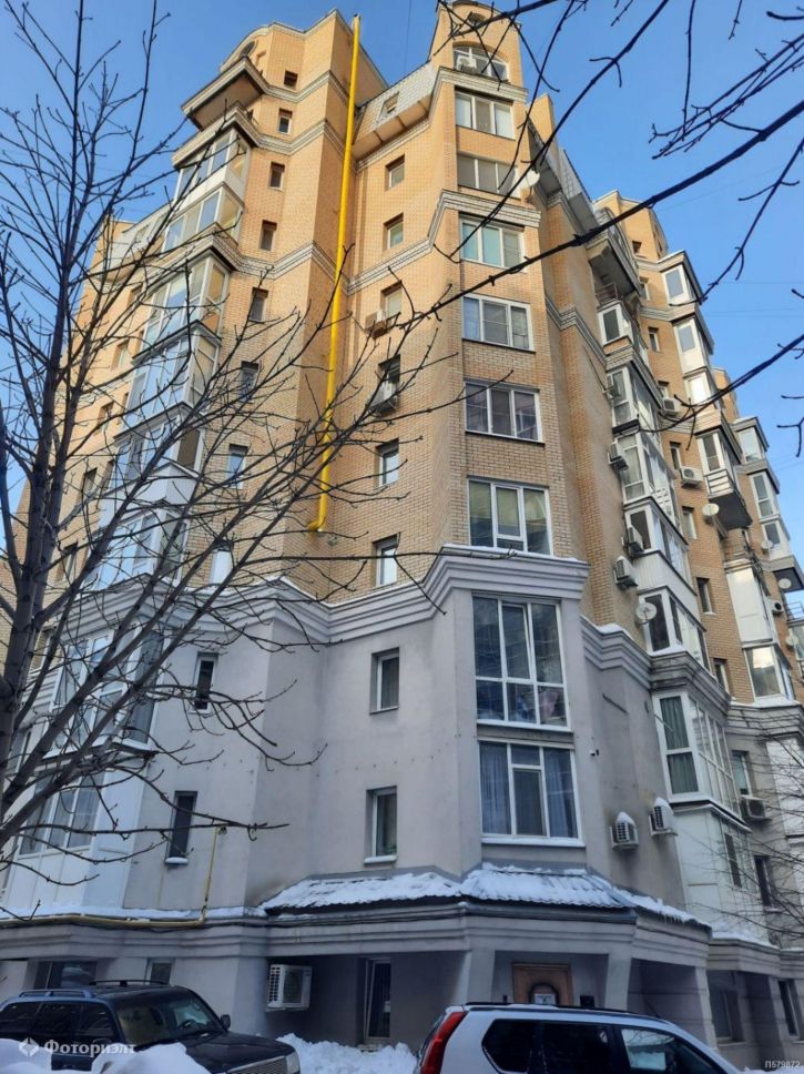 3-комн квартира Петра Столыпина пр-кт, 8