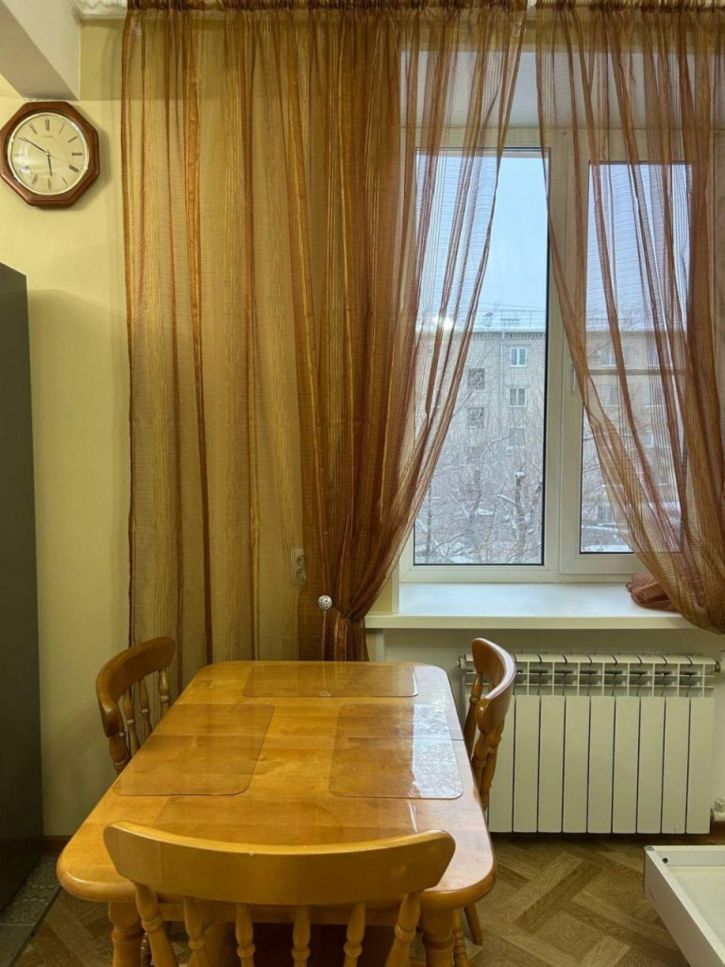 2-комн квартира Гвардейская ул, 22А