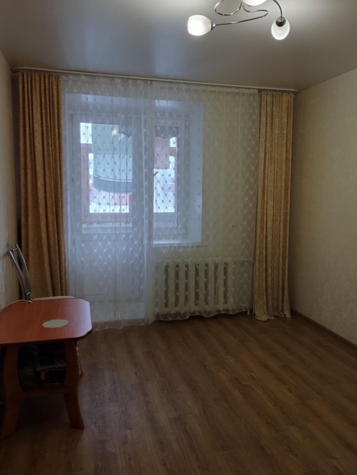 2-комн квартира Береговая, 1/15