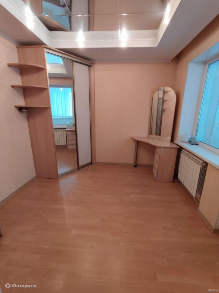 3-комн квартира Лебедева-Кумача В.И. ул, 84