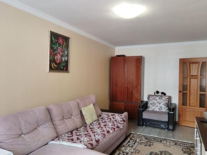 2-комн квартира Оржевского ул, 7