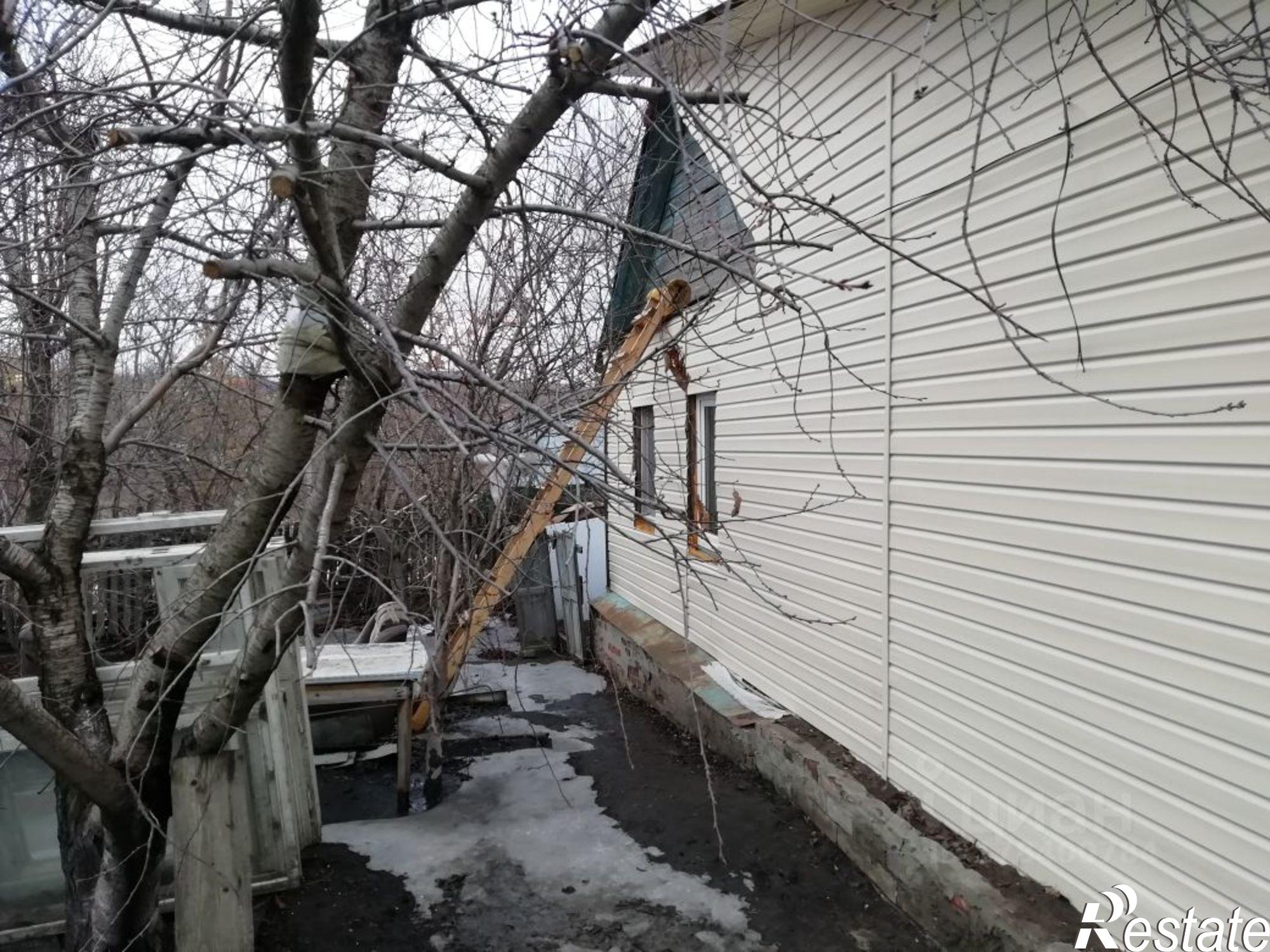 Купить дачу, дом, коттедж за 8 000 010 рублей на ул Совхозная, 11