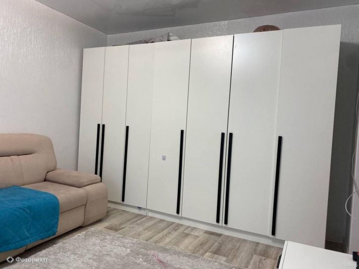 2-комн квартира Карьерная ул, 2