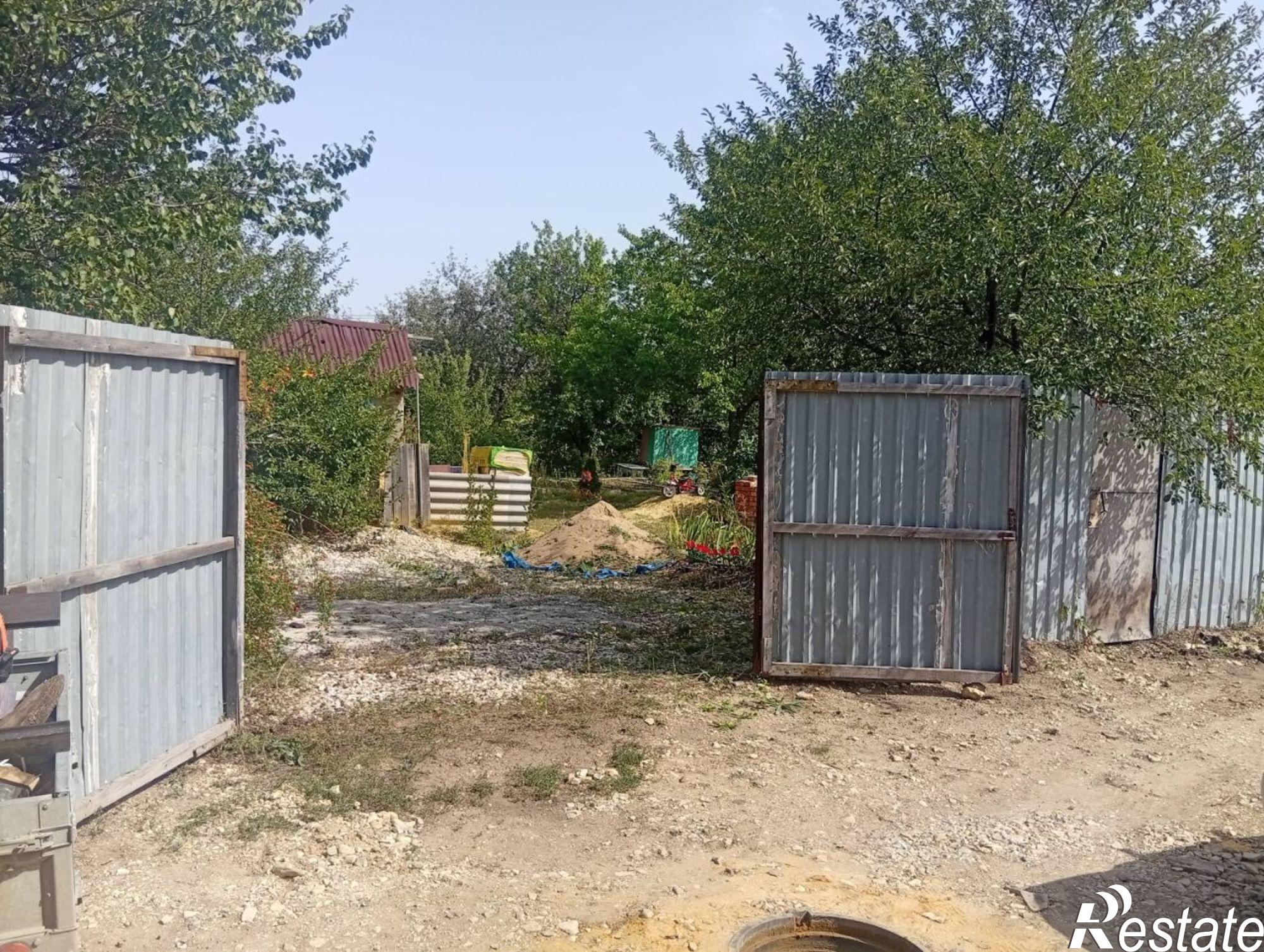 Купить дачу, дом, коттедж за 800 000 рублей на СНТ Парус