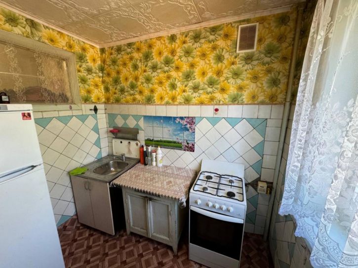 2-комн квартира Вологодская, 10/1
